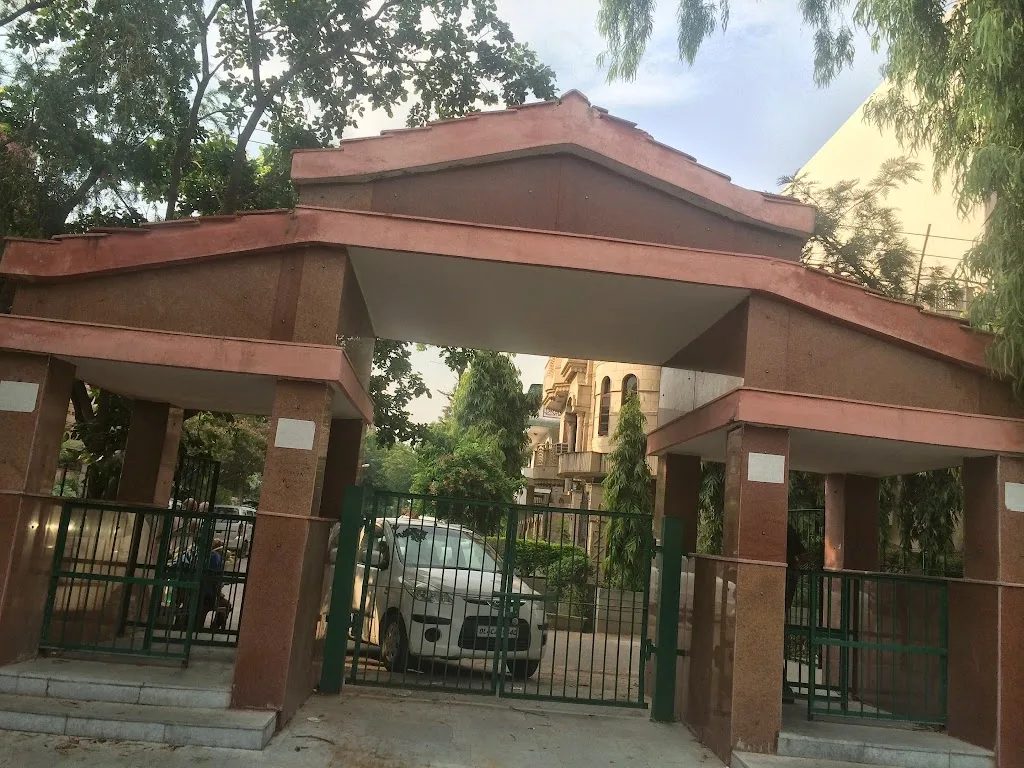 PITAMPURA LOK VIHAR