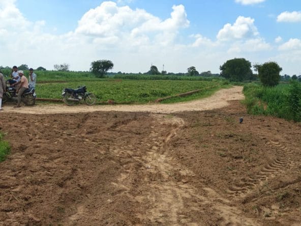 Plot for sale in Noida