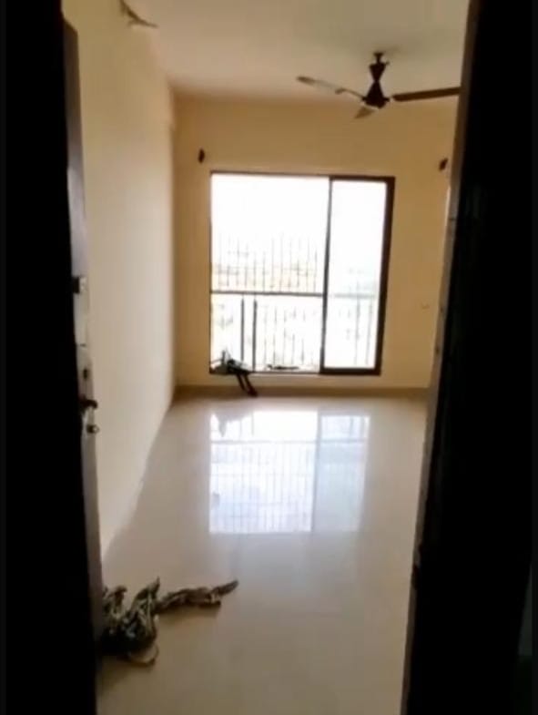 Flat for sale in Thane