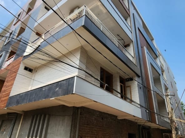 flat for sale in chander vihar