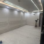 Floor for sale in Pitampura