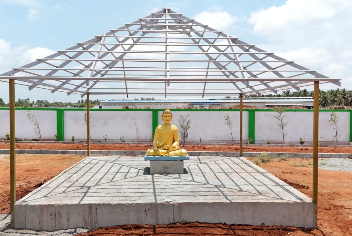 Plot for sale in Salem