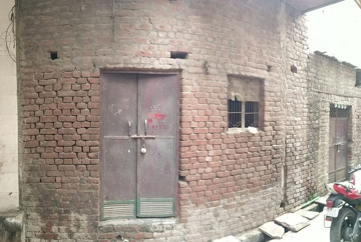 Plot for sale in Mandoli