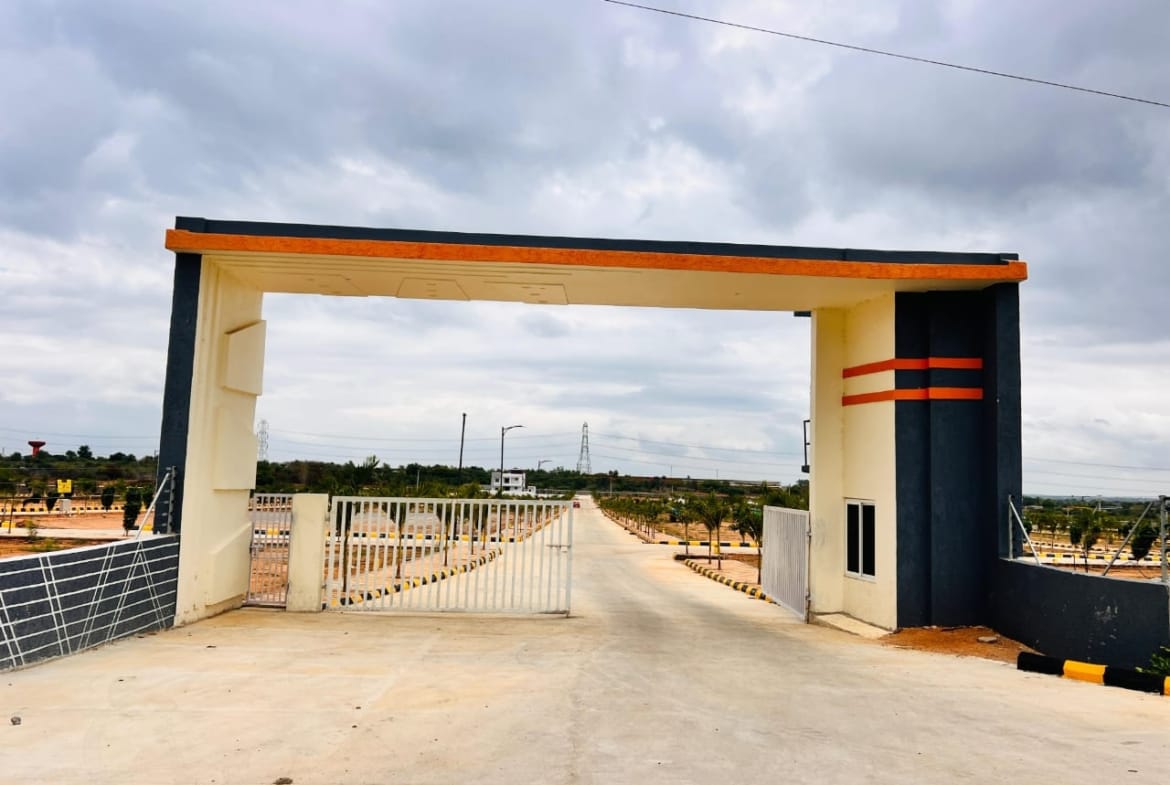 Plot for Sale in Choutuppal