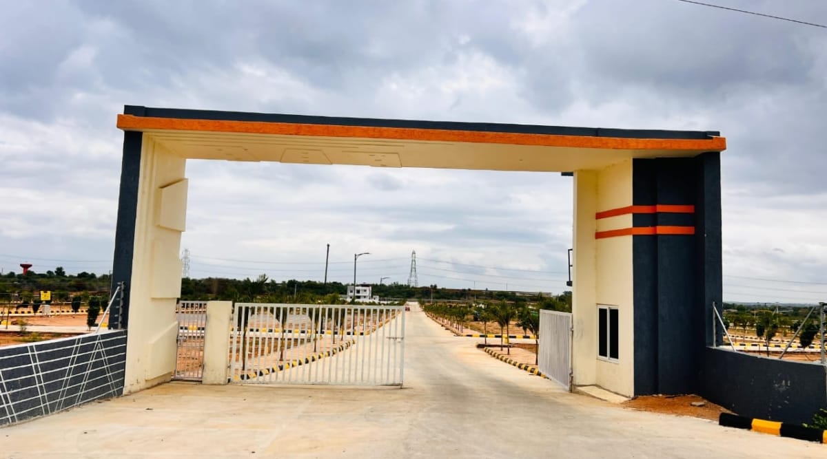 Plot for Sale in Choutuppal