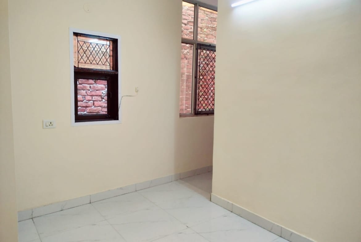 1BHK Flat for sale in Patparganj