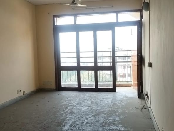 3Bhk Flat for sale in Patparganj