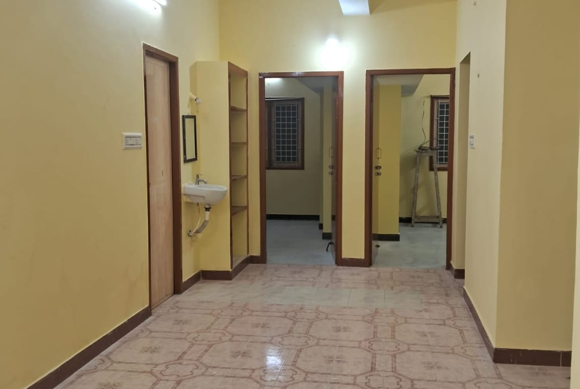 2BHK Flat for Rent in Peravallur
