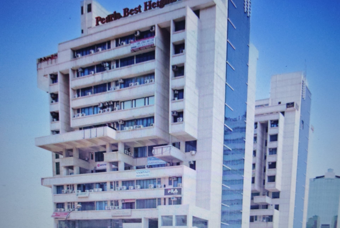 Office for sale in NSP