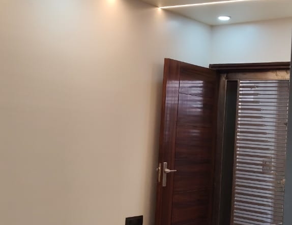 3Bhk Flat for sale at Pitampura