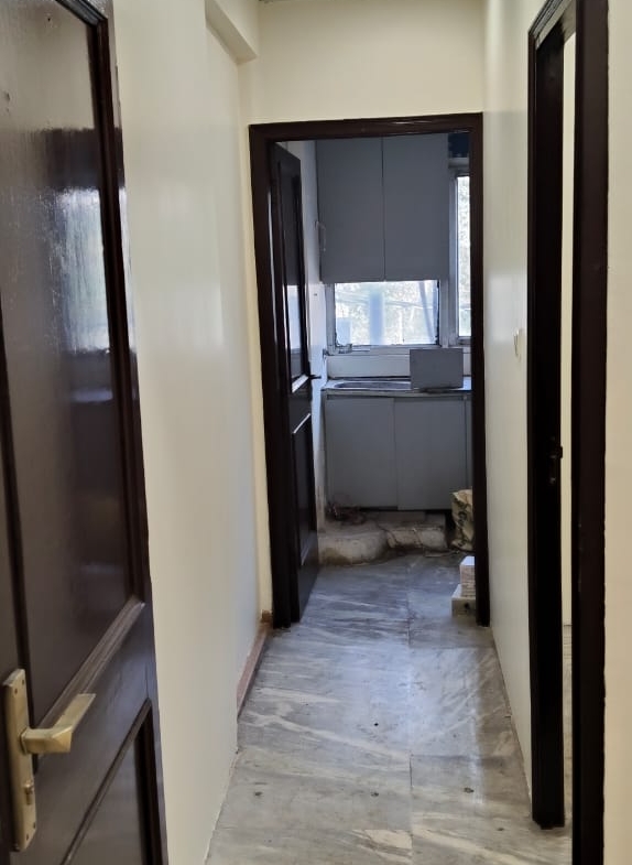 Space for rent in Pitampura