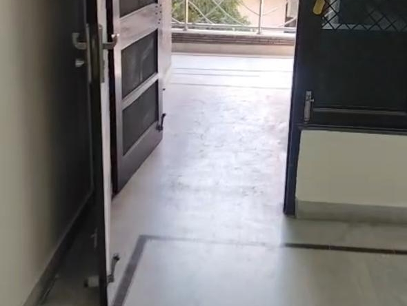 2Bhk Floor in Pitampura for Rent