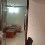 Old Floor for sale in Pitampura