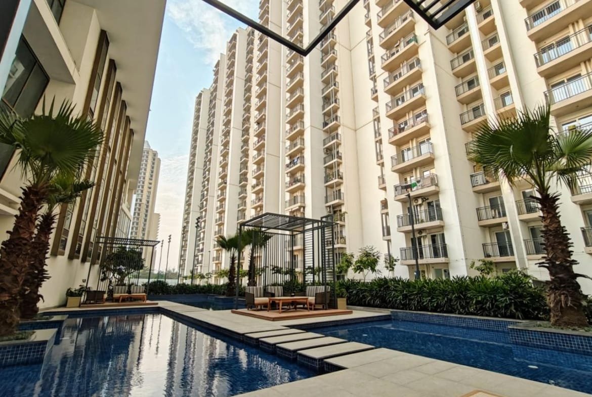 Flat for Sale in Noida Sector 150