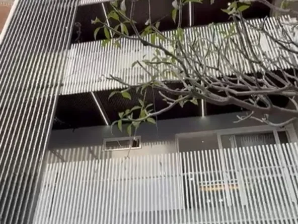 150Gaj Kothi for sale in Pitampura