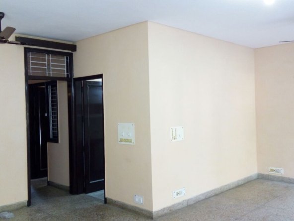 2BHK Independent Floor for Rent in Paschim Vihar