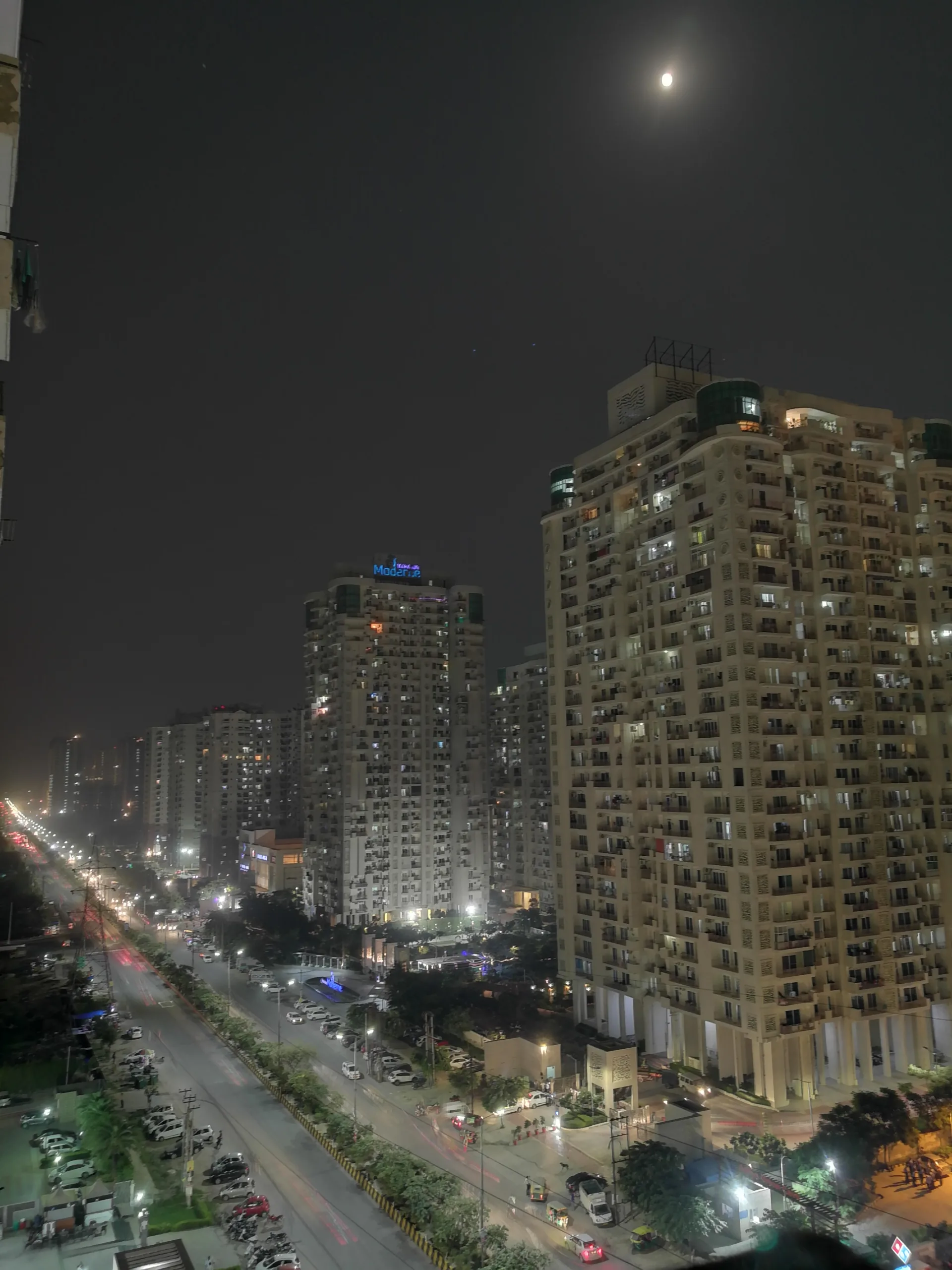 Gaur City