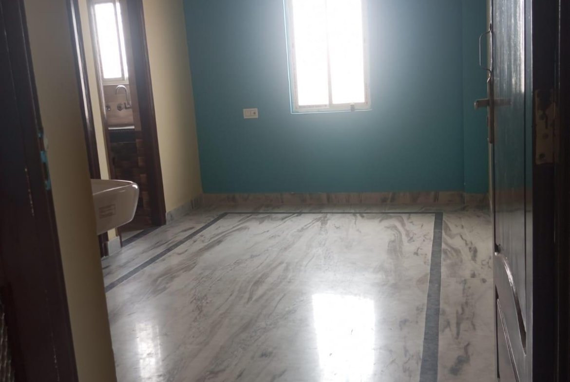 2BHK Flat for Rent in Beleghata Kolkata