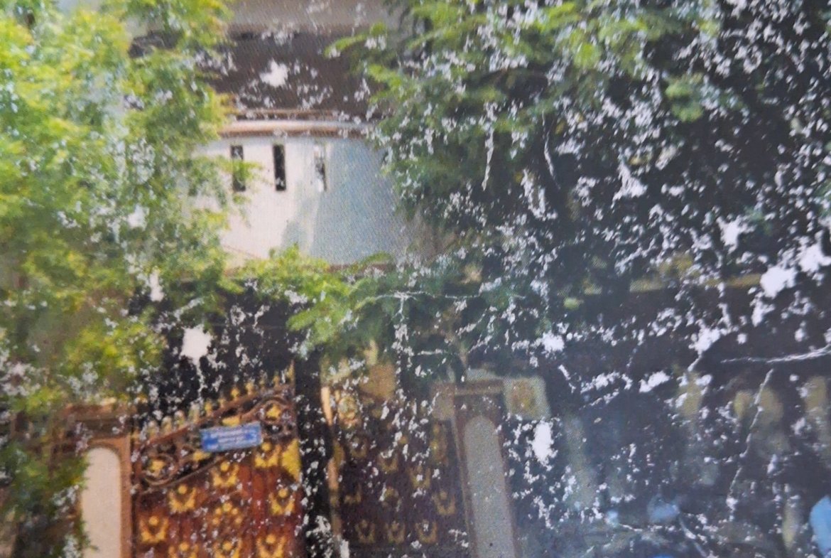 House for sale in Kolathur