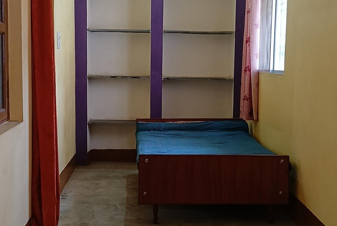 Apartment for Rent in Phoolbagan