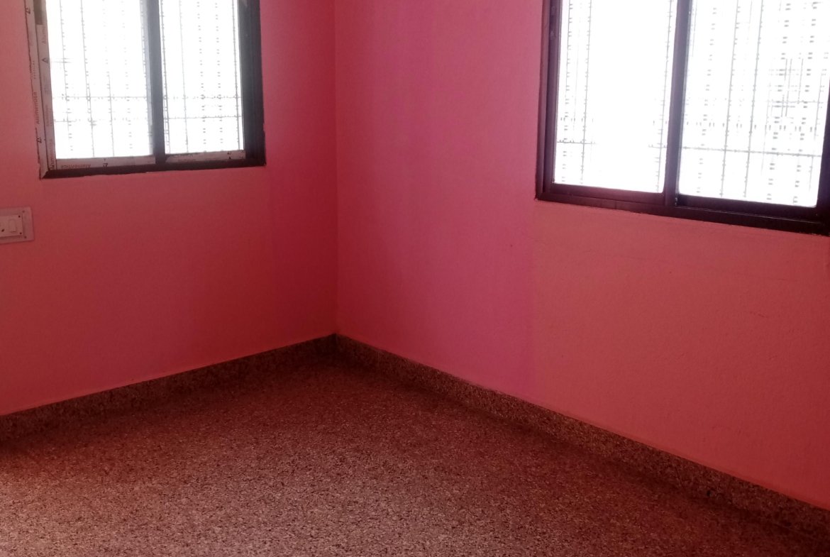 Flat for Rent in Uria Bagan