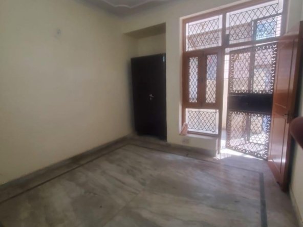 2Bhk Apartment in Beleghata for Rent